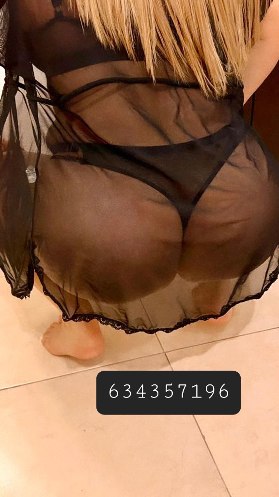 escort sexy le gusta disfrutar de salir en buena compañia