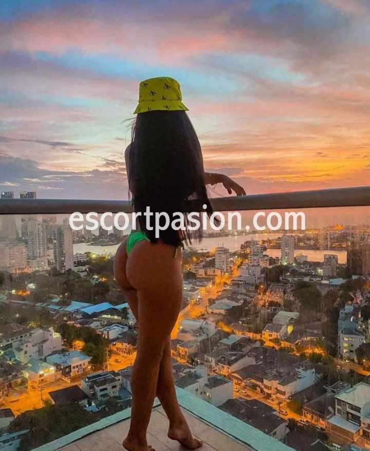 Mia - Escort colombiana